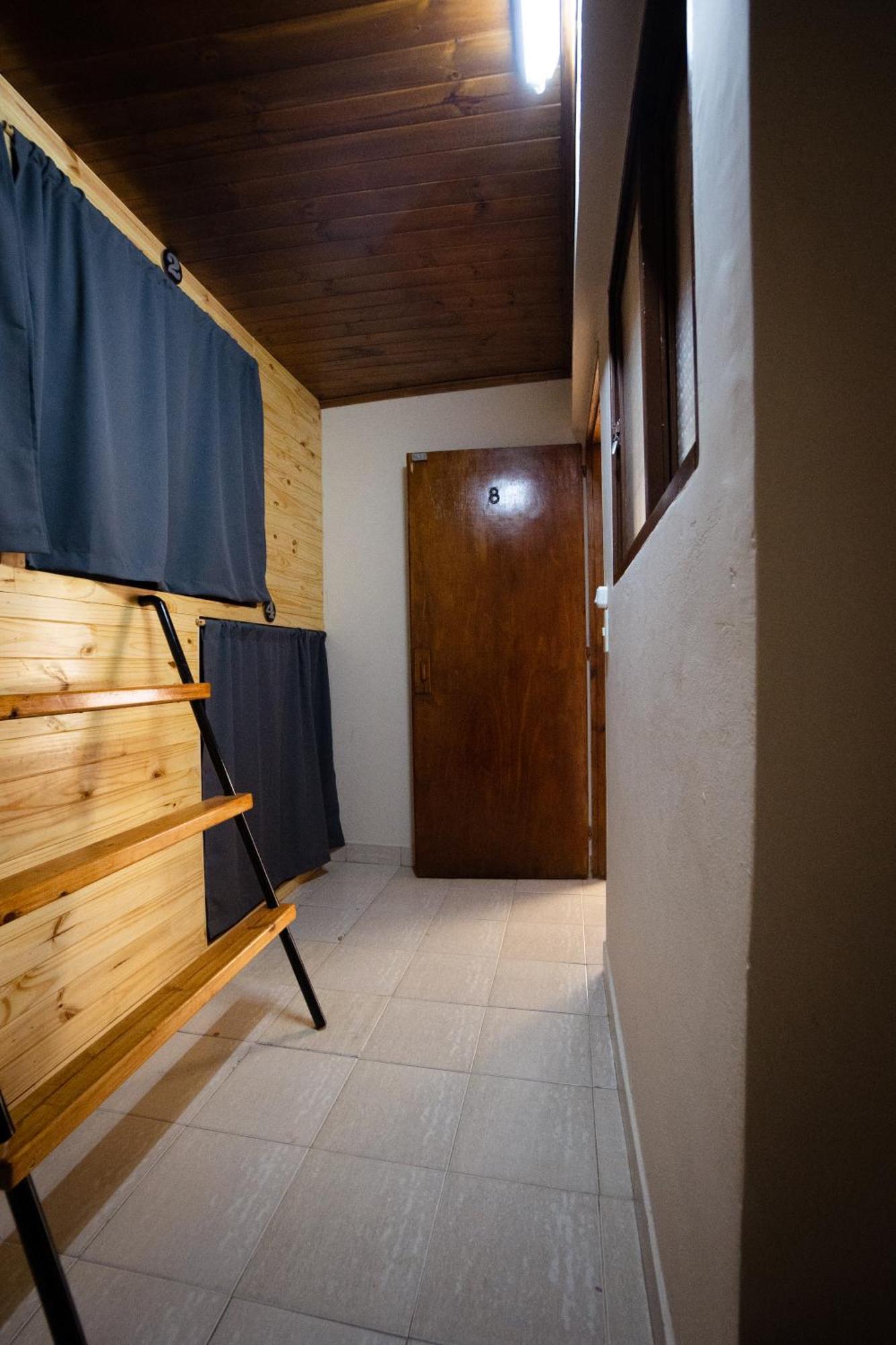 סלטה Lead Pods Hostel מראה חיצוני תמונה